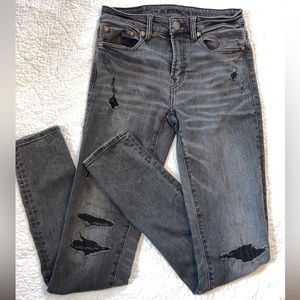 American Eagle skinny jeans